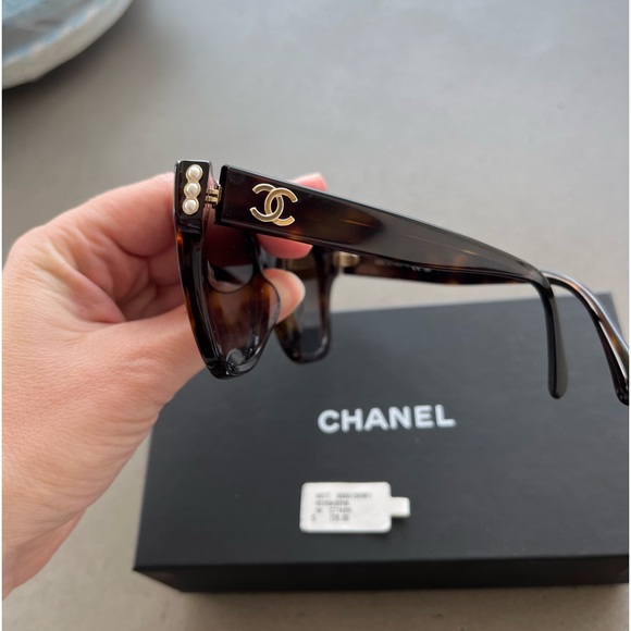 **sold Authentic Chanel sunglasses polarized - Picture 3 of 8